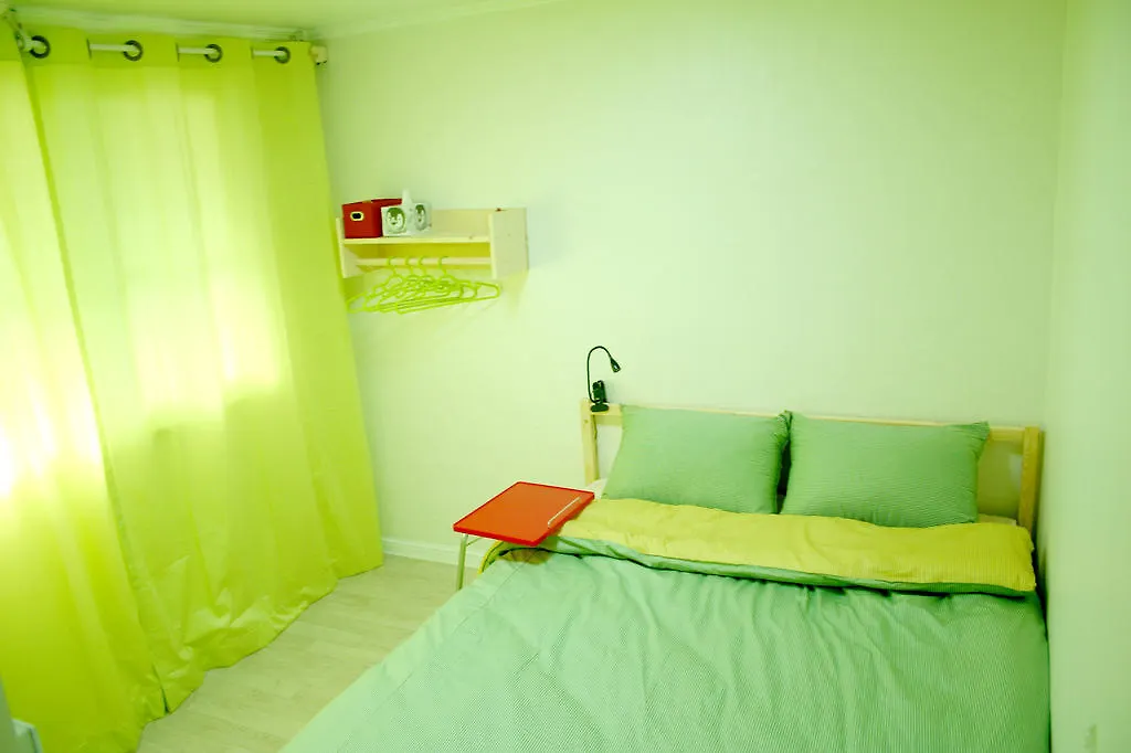 C.U.Bnb Guesthouse Seul 2*,  Güney Kore