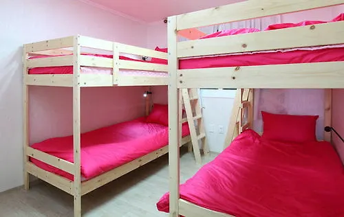C.U.Bnb Guesthouse Seul Konukevi